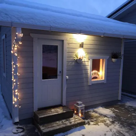 シャレー Cozy - Free Wifi And Parking *