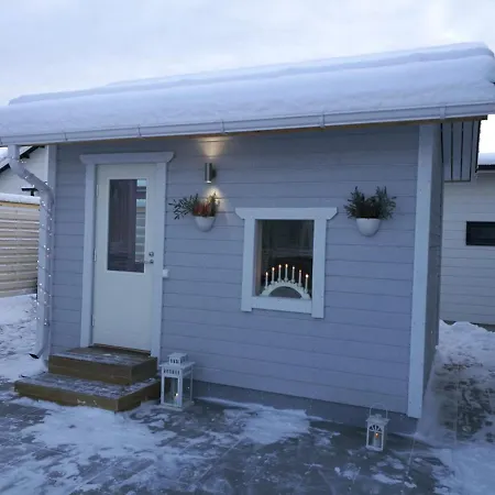 シャレー Cozy - Free Wifi And Parking