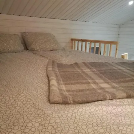 샬레 Cozy - Free Wifi And Parking 로바니에미